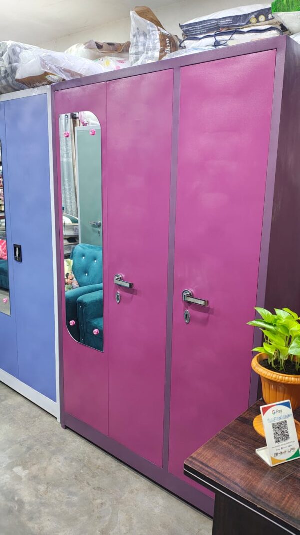 3 door cupboard